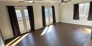 1405 East MacKenzie Drive Gallery 2