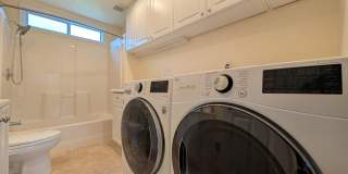 3Bd/2Ba Everett Condo Gallery 9