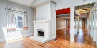 316 9th Street NE Gallery 16