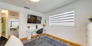 Spacious 3-Bedroom West Park Home with Private Pool Spacious 3-Bedroom West Park Home with Private Pool Gallery 22