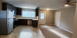 #411 PLYMOUTH APARTMENTS Gallery 5