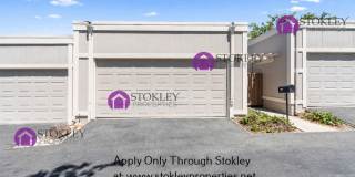 6451 Parklane Plaza Gallery 1