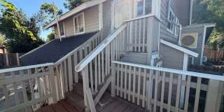 Charming 1BR Duplex in Sacramento Gallery 4