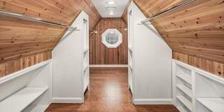 319 Oakland Beach Ave Gallery 11