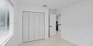 5823 NW 30th ave Gallery 16