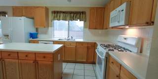 Beautiful 3 Bedroom, 2 Bath Home in West Round Rock Gallery 15