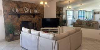 Fully furnished 3/2 available now! Gallery 23