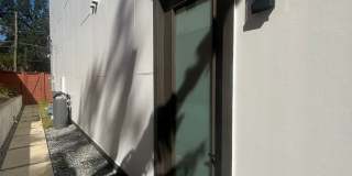 1Bd/1Ba in the HEART of Midtown! FULLY FURNISHED! Perfect for travelling Nurses or Students! Gallery 11