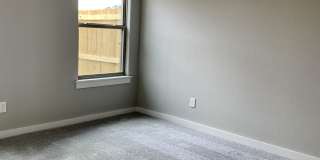 430 & 432 Rineel Ave - 430 Gallery 10