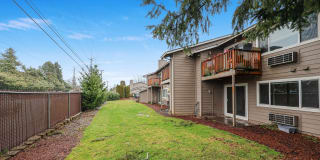 Applegate Gallery 23