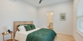 208 Richards Street - A Gallery 6