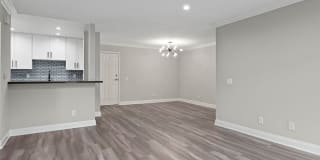Hughes Regency Gallery 11