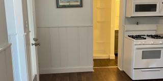 22 BLOOMSBURY Avenue Gallery 3