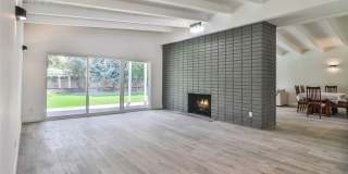 23540 Kivik Gallery 7