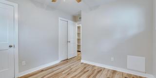 1334 Miller Avenue Gallery 29