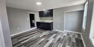 Fully rehabbed 2 bed 1 bath in the south side slopes!! Gallery 15