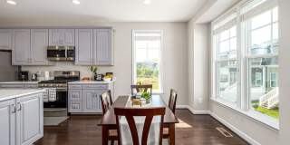 3208 Marion Square Gallery 8