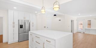 Charming 4BD, 5BA East Denver Home Near 9th & CO Gallery 5