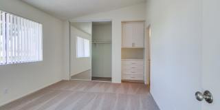 Harbor Cliff Apartments Gallery 17