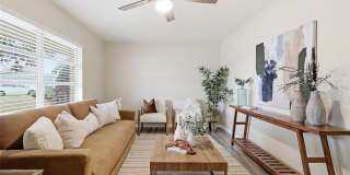 2327 W KNOLLWOOD Place Gallery 5