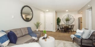 The Groves Gallery 14