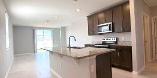 2ND MONTH RENT FREE: Move-In Ready, Pet-Friendly, 2-Car Garage! Available for immediate occupancy Gallery 4