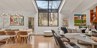 262 Eastwood Drive Gallery 14