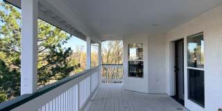 Beautiful Lakefront Home in the Vineyard! 55+ community Gallery 64