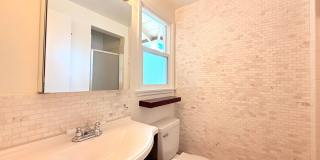 Fantastic 3 bed - 2 bath Home with backyard in North Hills Gallery 28