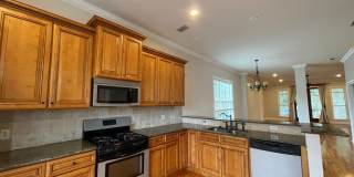 1330 N Duval Street - Located on Duval Street at 7th Ave! Gallery 4