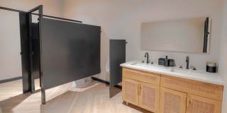 Wolf Creek Gallery 52