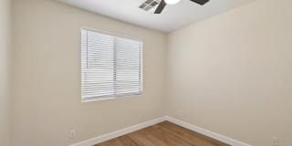 16195 W GLENROSA Avenue Gallery 25