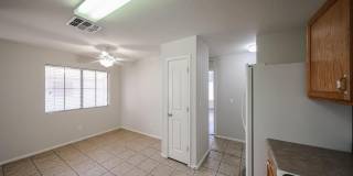 16034 W Winchcomb Drive Gallery 26
