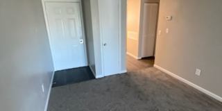 River Walk Apartments Gallery 46