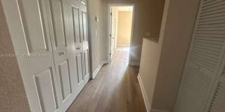 1026 NE 207th Ter Gallery 10