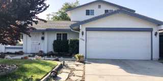 Nice 4 Bedroom Family Home in Great Rocklin Location Gallery 1