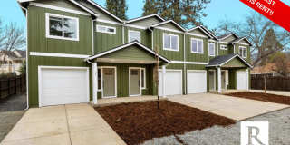 Jacksonville Townhome!  Private End Unit Gallery 1