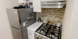 2520 W Leland Gallery 3