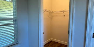 Newer Construction 3 Bedrooms 2 Baths! Gallery 11