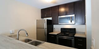 Lexington Hills Gallery 14
