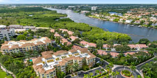 55+ Riverwalk Pointe - Senior Housing Gallery 20