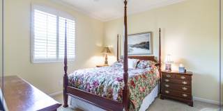 ***PELICAN BAY CRESCENT SEASONAL RENTAL***3 BED 2.5 BATH***2 CAR GARAGE***EXCELLENT LOCATION*** Gallery 18