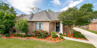 Inviting 3 Bedroom Home Minutes from Bluebonnet Gallery 1