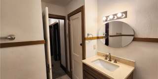 2212 Lutz Ave Gallery 2