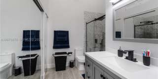 6711 NW 193rd Ter Gallery 10