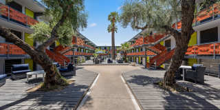 Crosstown Phoenix East Gallery 25