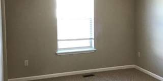 Spacious 3BR Townhome w/ Garage | Great Location Near I-81 Gallery 12