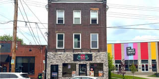 422 Walnut St Gallery 1