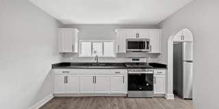 Beautiful 3 bedroom home in Coraopolis available June 1! Gallery 34