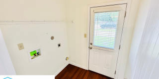 1314 Crosstown Court Gallery 13